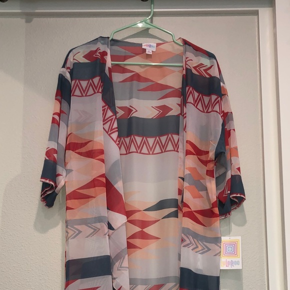 LuLaRoe Tops - Lularoe Shirley - sheer coverup